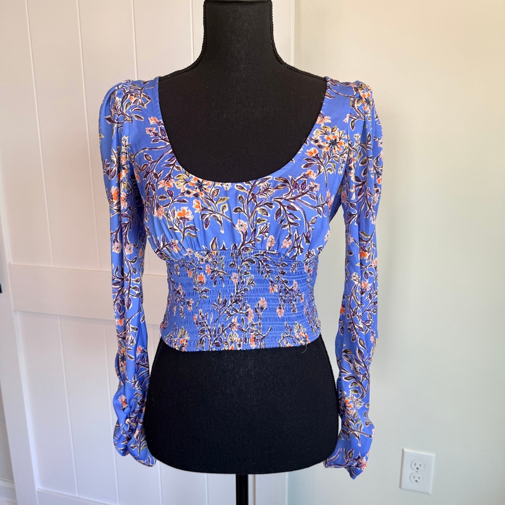 Free People Floral Smocked Waist Puff Sleeve Crop Top‎ Blue XS